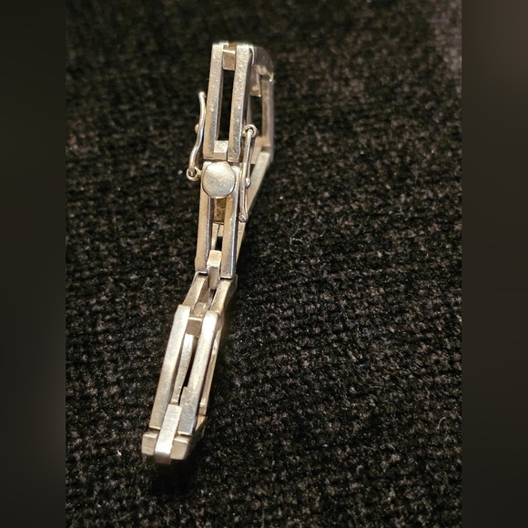 Silver 1/4 inch wide Bracelet from Mexico - Picture 5 of 5